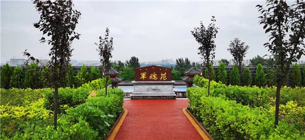 漢皇樹(shù)葬墓園環(huán)境、碑型、服務(wù)、墓地?cái)?shù)量以及價(jià)格