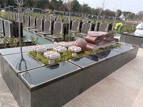 西安閻良漢皇樹葬墓園的交通狀況如何，從西安市區前往需要多長時間？