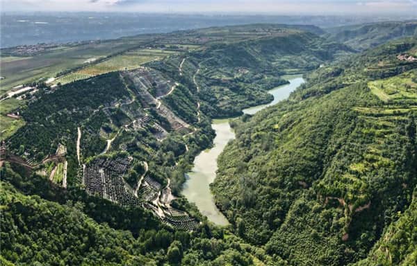 壽陽(yáng)山墓園熱售碑型介紹