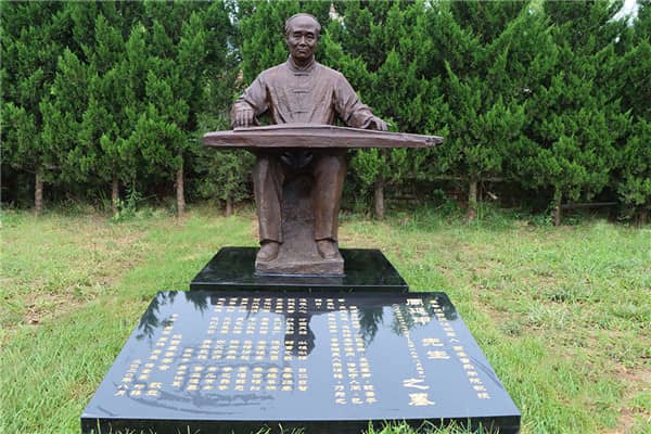 西安壽陽山墓園采用了什么樣的殯葬管理模式？