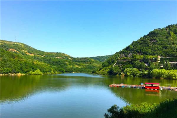 壽陽山墓園的環(huán)境特點(diǎn)對逝者安息和家屬緬懷有何影響？