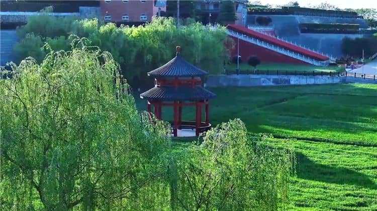 西安霸陵陵園有哪些生態(tài)葬？價格是多少錢