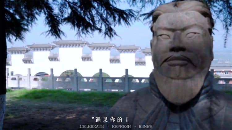 乘坐免費班車前往西安霸陵墓園新區(qū)需要注意哪些事項？