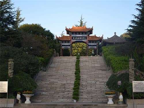 西安高橋墓園的墓地價格行情如何，有哪些性價比高的選擇？