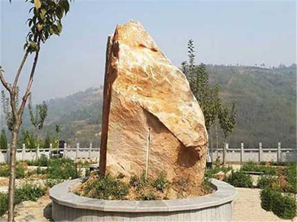 墓園滑坡事故原因分析，詳細解析與預防措施